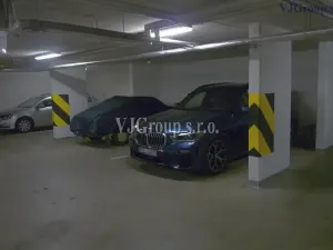 Pronájem garážového stání, Praha - Stodůlky, Harmonická, 15 m2