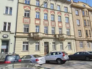 Pronájem bytu 3+1, Praha - Karlín, Kubova, 92 m2