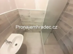 Pronájem bytu 2+1, Hradec Králové, třída SNP, 54 m2