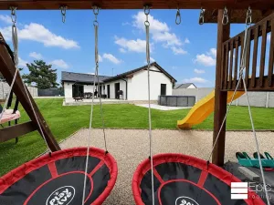 Prodej rodinného domu, Tišice, Na ladech, 135 m2