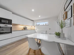 Prodej ubytování, Újezd u Brna, Nádražní, 234 m2
