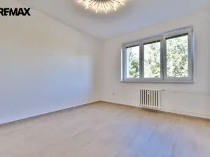 Pronájem bytu 3+1, Hradec Králové - Slezské Předměstí, třída SNP, 67 m2