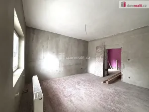 Prodej rodinného domu, Kraslice, V zátiší, 300 m2