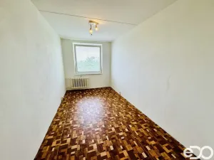 Pronájem bytu 3+1, Praha - Modřany, Urbánkova, 79 m2