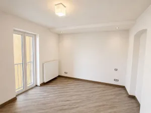 Prodej bytu 3+kk, Cheb, Dyleňská, 66 m2