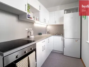 Pronájem bytu 2+kk, Opava, Jaselská, 49 m2