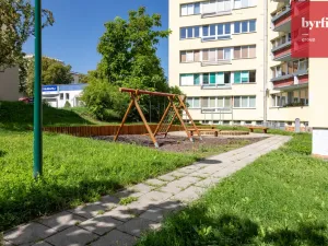 Pronájem bytu 2+kk, Opava, Jaselská, 49 m2