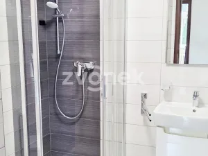 Pronájem bytu 4+kk, Zlín, Nad Ovčírnou III, 87 m2