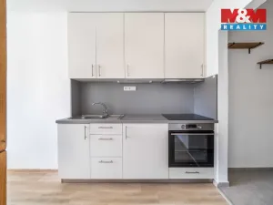 Pronájem bytu 1+kk, Kamenný Újezd - Kocanda, 35 m2