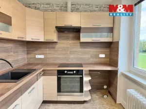 Pronájem bytu 3+1, Děčín - Děčín XXXII-Boletice nad Labem, 62 m2