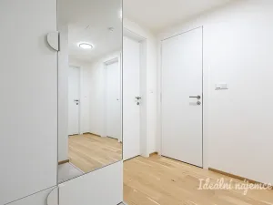 Pronájem bytu 2+kk, Praha - Lysolaje, Lysolajské údolí, 62 m2