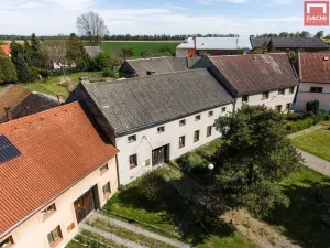 Prodej zemědělské usedlosti, Tršice - Vacanovice, 536 m2