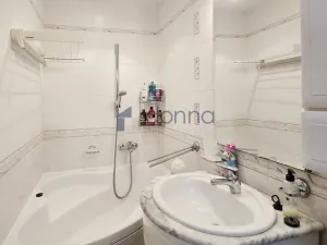 Pronájem bytu 2+1, Praha, Bořivojova, 59 m2