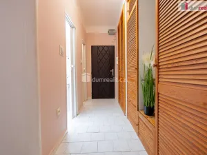 Prodej bytu 2+kk, Stochov, S. K. Neumanna, 52 m2
