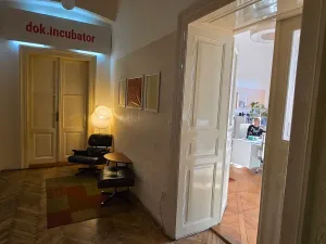 Pronájem kanceláře, Praha - Nové Město, Bolzanova, 13 m2
