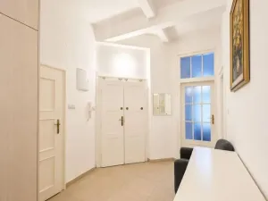Pronájem bytu 3+kk, Praha - Nové Město, 85 m2