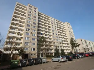 Pronájem bytu 1+kk, Hradec Králové, Kejzlarova, 28 m2