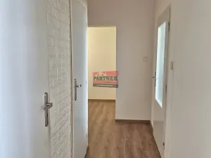 Pronájem bytu 2+kk, Tábor, Berlínská, 42 m2