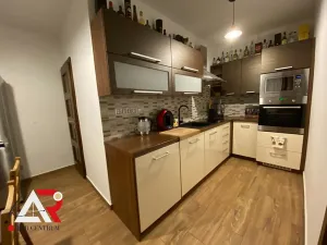 Prodej bytu 3+1, Hustopeče, Školní, 78 m2