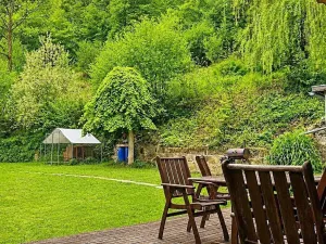 Prodej chalupy, Medonosy, 150 m2