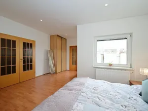 Pronájem bytu 2+1, Praha - Žižkov, Baranova, 85 m2