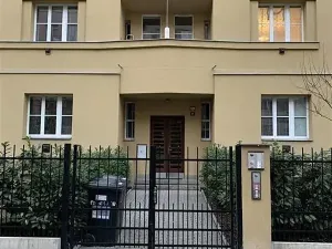 Pronájem bytu 2+kk, Praha - Žižkov, Lucemburská, 49 m2
