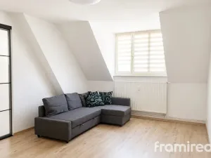 Pronájem bytu 2+1, Brno, Masarykova, 70 m2