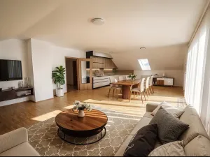 Prodej rodinného domu, Roztoky, Borkovského, 410 m2