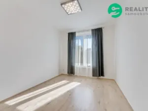 Prodej bytu 3+kk, Praha - Čakovice, Bermanova, 78 m2