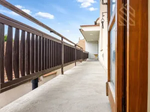 Prodej vícegeneračního domu, Kostelec nad Labem, nám. Komenského, 120 m2