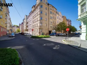 Prodej obchodního prostoru, Karlovy Vary, K. Čapka, 113 m2