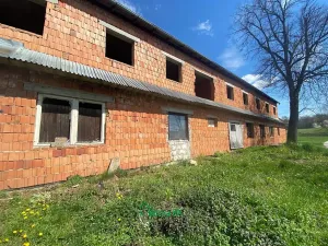 Prodej obchodního prostoru, Varvažov, 1358 m2