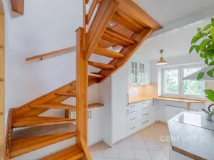 Pronájem bytu 3+1, Praha - Hloubětín, Poděbradská, 108 m2