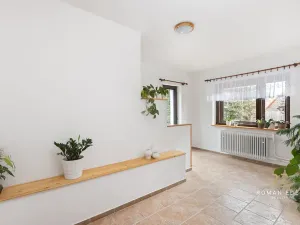 Prodej vícegeneračního domu, Chotiněves, 495 m2