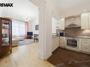 Prodej bytu 3+kk, Karlovy Vary, Moravská, 89 m2