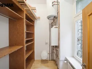 Prodej bytu 3+kk, Karlovy Vary, Moravská, 89 m2