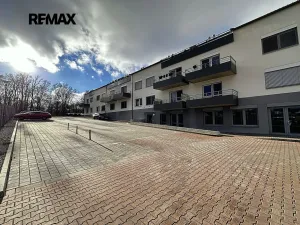 Pronájem obchodního prostoru, Neslovice, Lesní, 66 m2