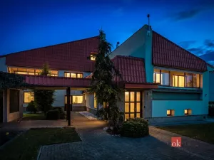 Prodej rodinného domu, Uhlířské Janovice, Kolínská, 550 m2