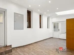 Prodej rodinného domu, Uhlířské Janovice, Kolínská, 550 m2