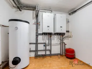Prodej rodinného domu, Uhlířské Janovice, Kolínská, 550 m2