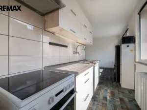 Pronájem bytu 3+kk, Hradec Králové - Nový Hradec Králové, Vachkova, 66 m2