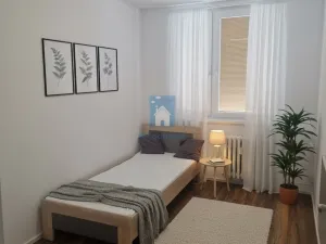 Pronájem bytu 3+kk, Praha, Španielova, 60 m2