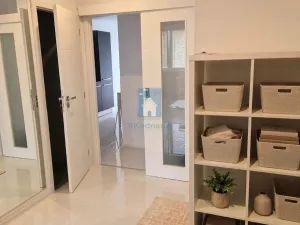 Pronájem bytu 3+kk, Praha, Španielova, 60 m2
