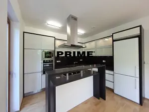 Pronájem rodinného domu, Praha - Jinonice, Vacínovská, 469 m2