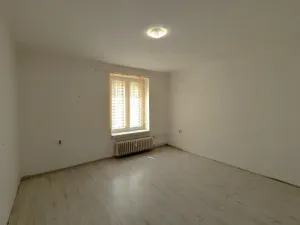 Pronájem bytu 1+1, Most, tř. Budovatelů, 39 m2