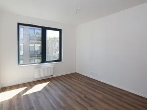 Pronájem bytu 2+kk, Praha - Košíře, Starokošířská, 58 m2