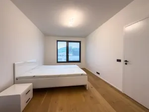 Pronájem bytu 2+kk, Praha - Smíchov, Grafická, 57 m2