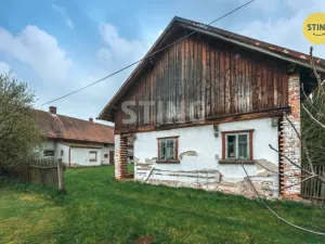 Prodej rodinného domu, Kunětice, 500 m2