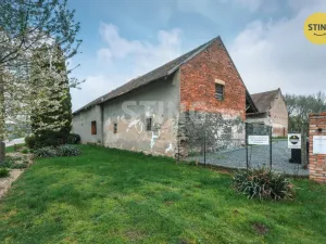 Prodej rodinného domu, Kunětice, 500 m2