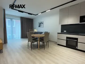 Pronájem bytu 2+kk, Praha - Libeň, Kotlaska, 59 m2